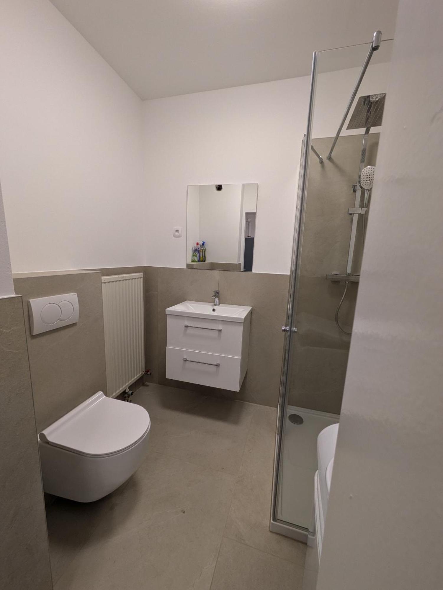 Ferienwohnung Dado 2 Eisenstadt Exteriör bild